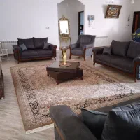 مبل و غذا خوری