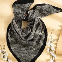 روسری برشکا پلیسه مگنولیا|لباس|قائن, |دیوار