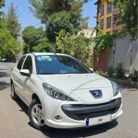 پژو 207 اتومات/ سقف فلز 1403 درحد/ بازدید کرج