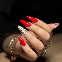 بمب تخفیفات کاشت ناخن با لاکژل۱۹۹مژه۱۳۹وآموزش|خدمات آرایشگری و زیبایی|بروجرد, |دیوار