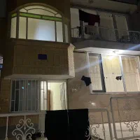 فروش-یک-واحد-از-خانه-ویلایی-دو-طبقه-طبقه-اول