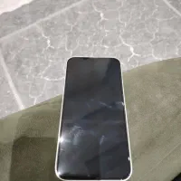 گوشی ایفون 13 نرمال