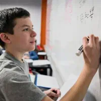 تدریس ریاضی و فیزیک