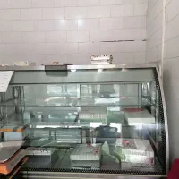 یخچال قنادی کیک و تر