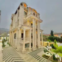 کاخ ویلا لاکچری / لوکیشن برند و جنگلی / مدارک کامل