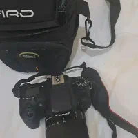 دوربین عکاسی Canon در حد نو