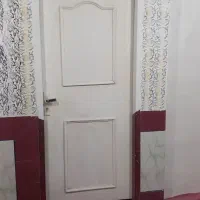 درب اتاق و پنجره آهن سنگین