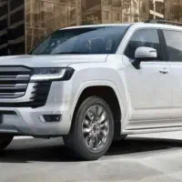 فروش لندکروز ۲۰۲۶ اتاق ۳۰۰ پلاک شده اماده تحویل