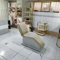 اجاره میز ناخن و یونیت مژه نصفراه خ ورزش