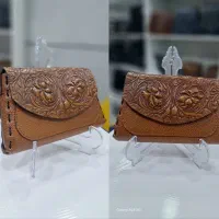 کیف های چرم طبیعی دیپلمات و اداری و حکاکی