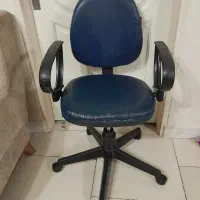 صندلی‌  اداری‌ چرخون جکدارسالم در حدنو