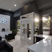 استخدام ادمین خانم مسلط به اینستاگرام