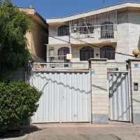 مستقلات-317-متر-زمین-سه-طبقه-بنا-100-متری-مستقل