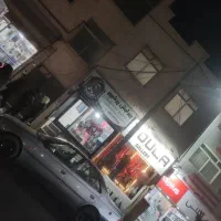 فروش خانه ویلایی همراه مغازه سر نبش
