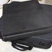 Ps4 یک ترابایت اسلیم، دو دسته، کیف، شارژر دسته|کنسول، بازی ویدئویی و آنلاین|کاشان, دروازه فین|دیوار
