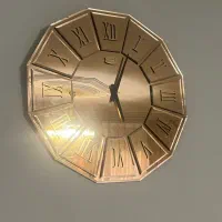 ساعت دیواری