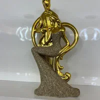 سه عدد مجسمه بدون زدگی و رنگ پریدگی