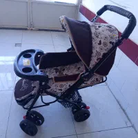 کالسکه کودک تمیز و سالم