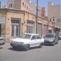 سرقفلی و ملکیت مغازه در خیابان آبشار