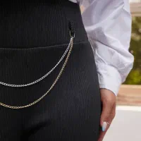 شلوار لمه|لباس|قم, وادی السلام|دیوار