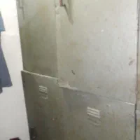 کمد آهنی و میز آهنی