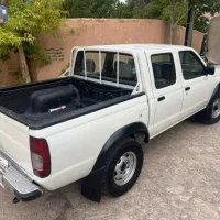 نیسان پیکاپ مدل ۸۵