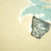 شهاب سنگ جذب آهن ربا قوی|جواهرات|الوند, |دیوار