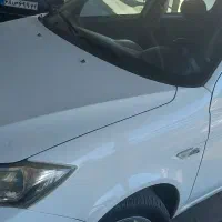 ساینا اس مدل ۴۰۱