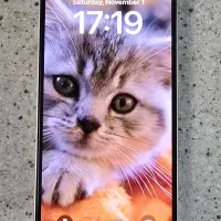 آیفون 13 نرمال در حد نو