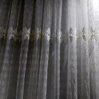 پرده در حد نو تمیز و سالم