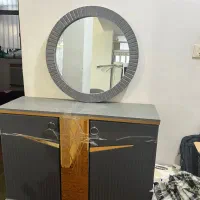 وسایل خانه به فروش می‌رسد