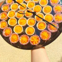 حلوا با کیفیت و خوشمزه مزه دار شده با زعفران اصل