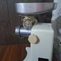 چرخ گوشتی در حد نو