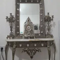 آیینه و شمعدان نقره ای