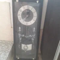 رد ساعت ایستاده وچوبی ۵سال کارکرده