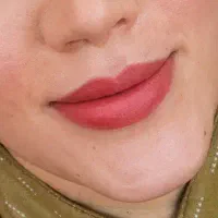 مدل شیدینگ لب توسط استادکار