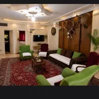 70-متر-بازسازی-شده-هادی-ساعی-شیر-خورشید
