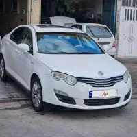 ام جی ۵۵۰ مدل ۲۰۱۱شووالیه