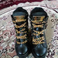 کفش نیم پوتین