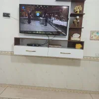 زیرتلویزیوندیواری