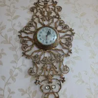 ساعت دیواری