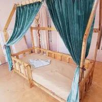 ساخت انواع تخت های چوب نراد|تخت و سرویس خواب|تالش, هشتپر|دیوار