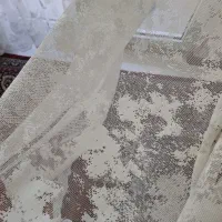 پرده کاملا تمیز و سالم