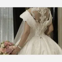 لباس عروس دنباله دار