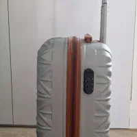 چمدان|کیف، کفش، کمربند|کاشمر, |دیوار