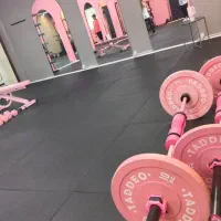 چربی سوزی گروهی و هیپ هاپ دنس ( ویژه بانوان)