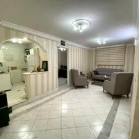 واحد اداری 47 متری طبقه دوم سعدی جنوبی