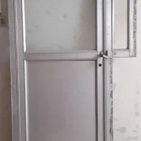 درب آلومینیومی ، برای حمام و سرویس بهداشتی