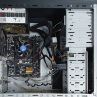 یک دستگاه کیس و مانیتور 17اینچ|رایانه رومیزی|کازرون, |دیوار