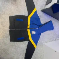 تعدادی لباس بچه|کفش و لباس بچه|تهران, مینای شمالی (مخبر)|دیوار